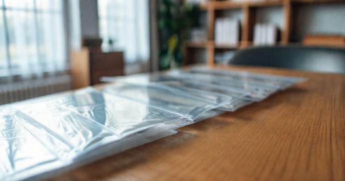 Envelope Plástico Adesivo: Praticidade e Segurança